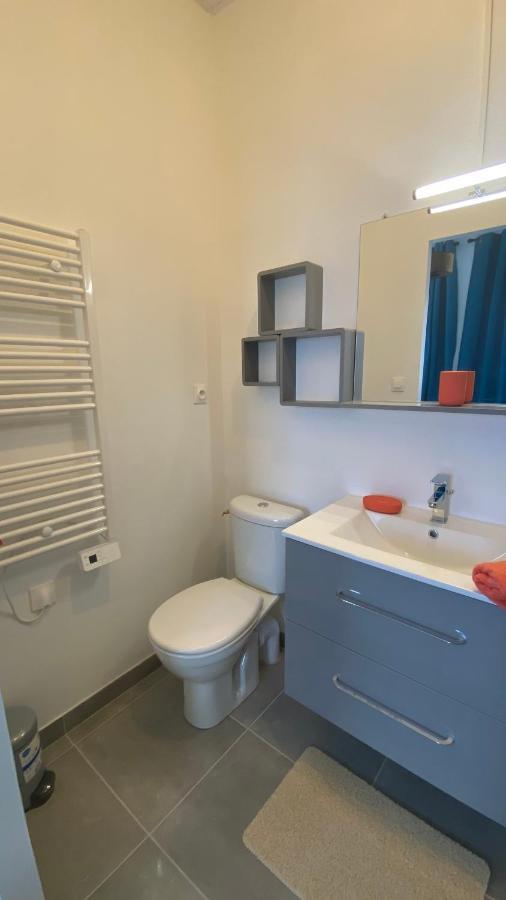 La Maison D'angelique: Gare-adjacent Colocation With Fiber & Netflix Homestay *