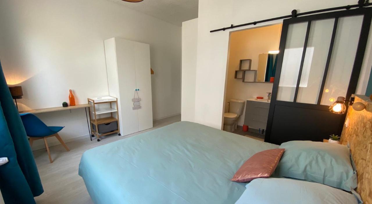 La Maison D'angelique: Gare-adjacent Colocation With Fiber & Netflix * Niort